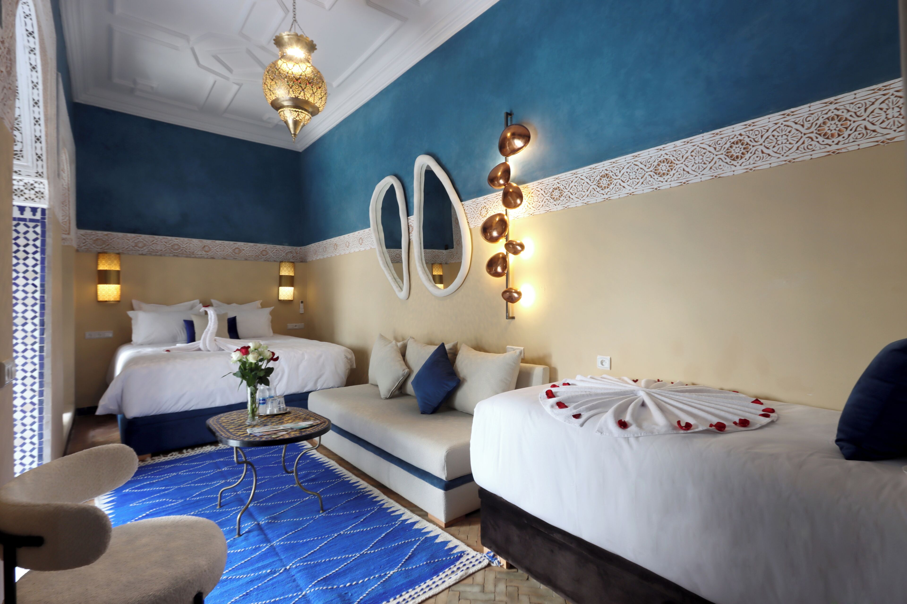 Comfort Suite, Patio, Pool View