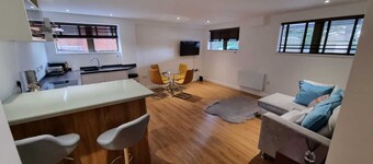 The Avenue Apartment