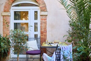 Studio (1 Bedroom) | Courtyard - Studio Chloe - Heart of Old Town (Dubrovnik)
