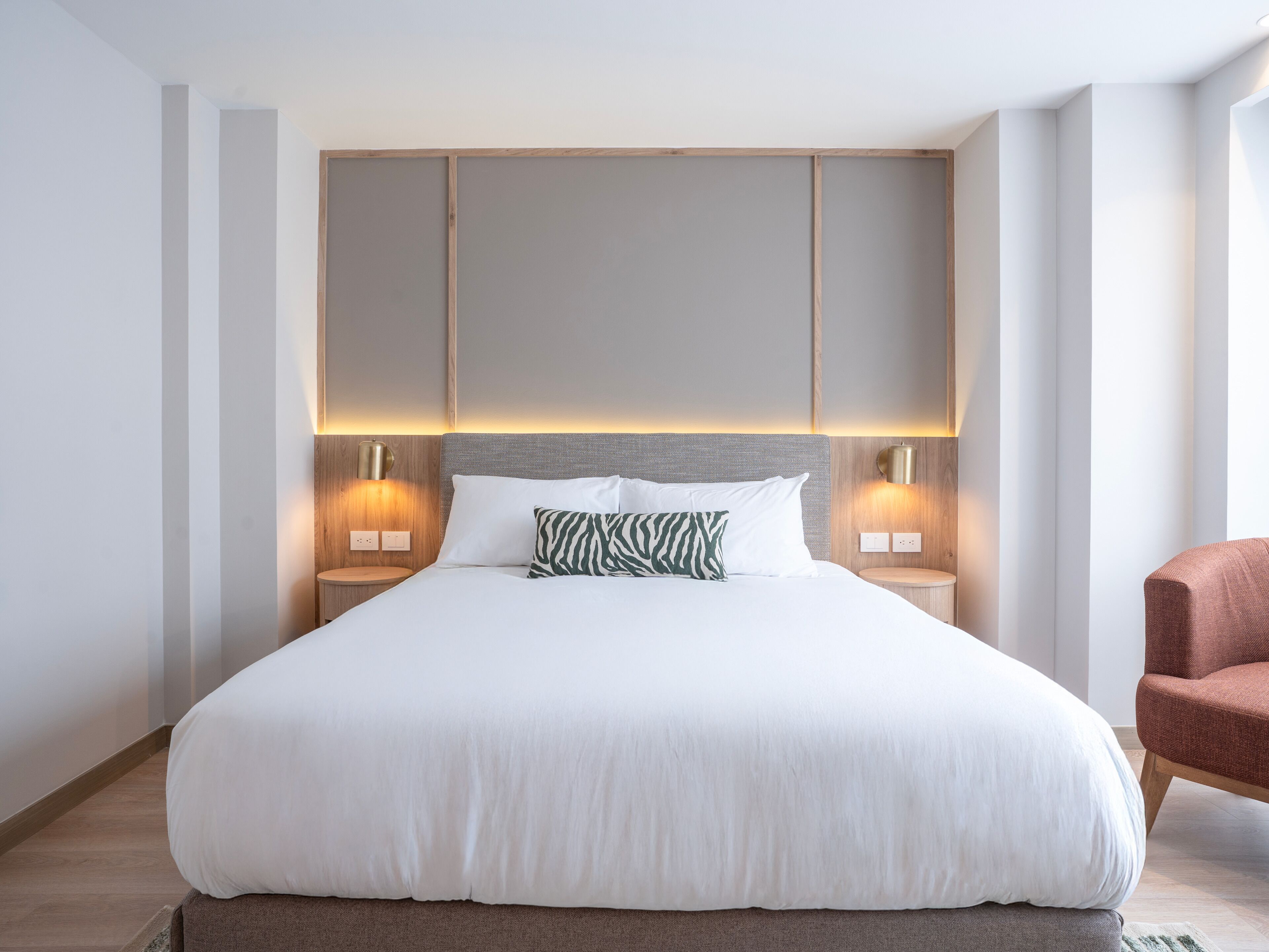 Apartment | Premium bedding, in-room safe, desk, laptop workspace