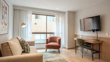 Deluxe Apartment | Living area