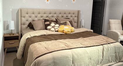 Modern 3BR | 7-Min Walk to Baylor Scott & White and free parking!