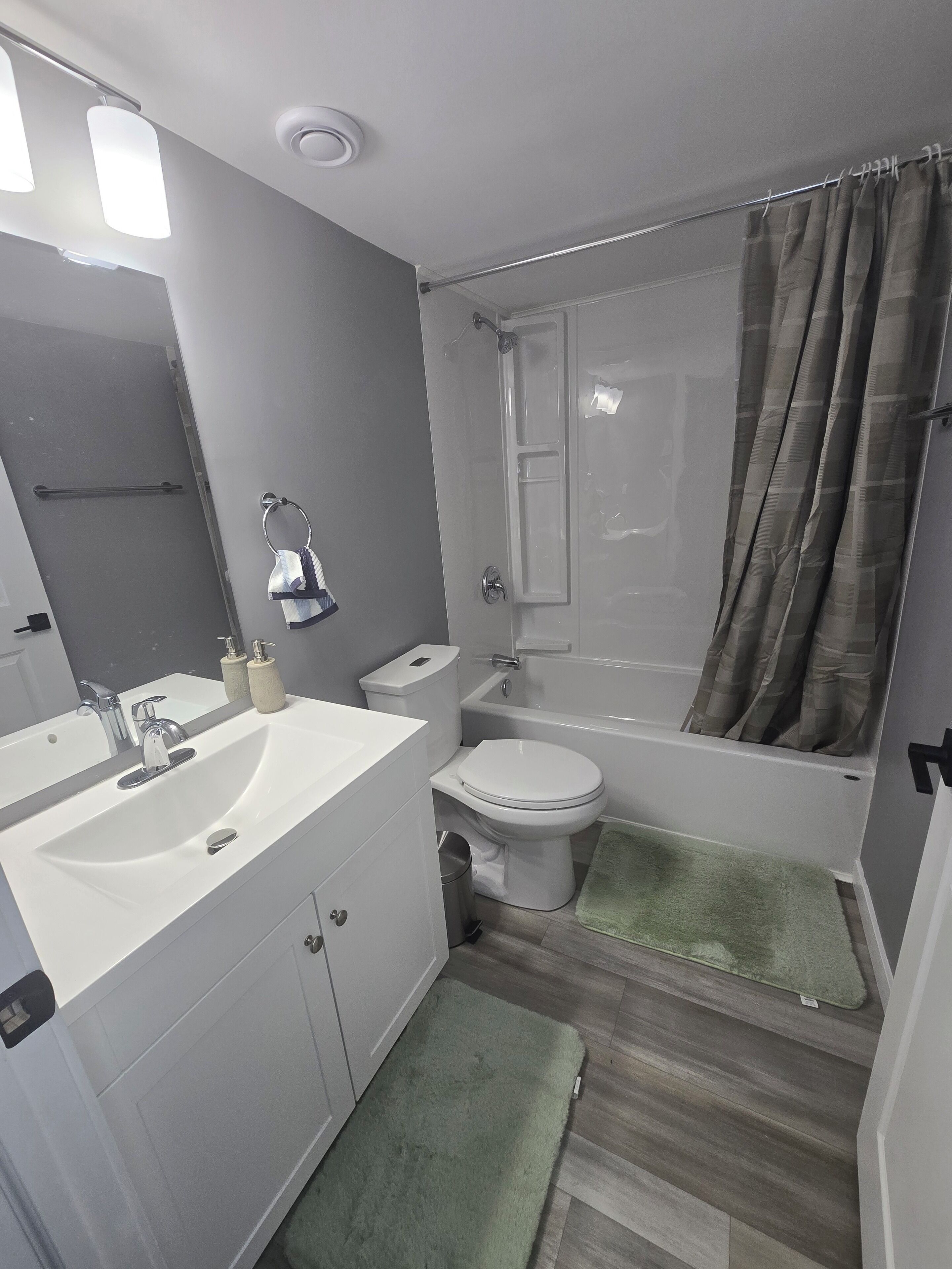 Towels, toilet paper