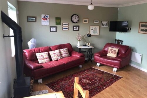 Stylish cottage escape, a stroll from Morpeth town centre