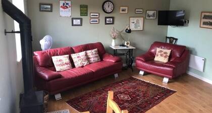 Stylish cottage escape, a stroll from Morpeth town centre