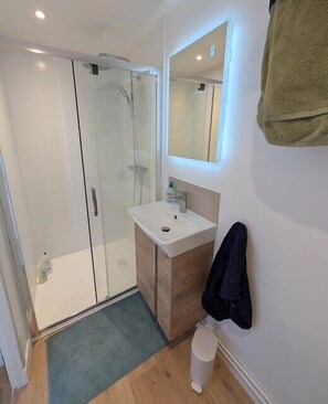 Hair dryer - Large, bright duplex in Les Minimes (La Rochelle)