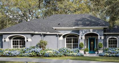Bed and Breakfast on Equestrian Estate