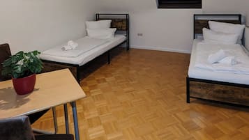 4 Schlafzimmer, WLAN, Bettwäsche