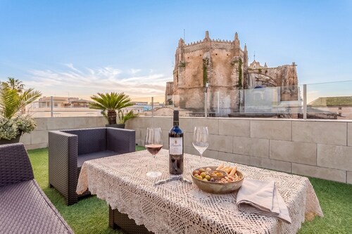 GuestReady - Palacio San Juan Attic 13