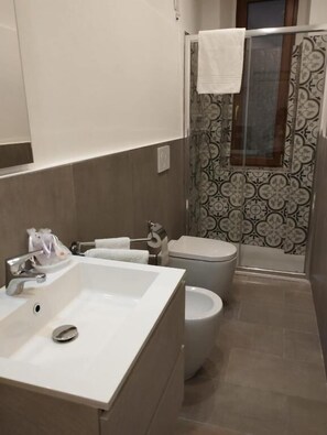 Classic-enkeltværelse | Badeværelse