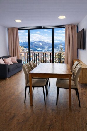 Interior - Ski Saint Pierre dels Forcats by CaLQuEROL (Saint-Pierre-dels-Forcats)