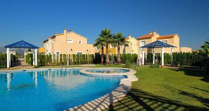 Ad1000 in Oliva With 2 Bedrooms and 1 Bathrooms