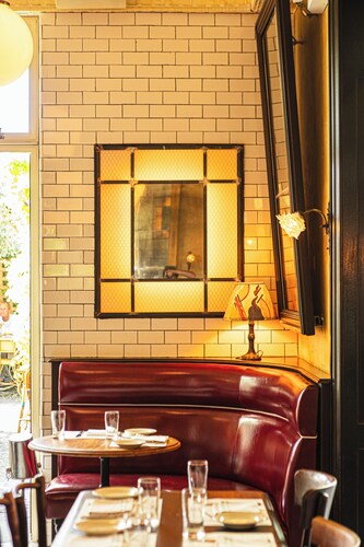 The Nora Hotel 