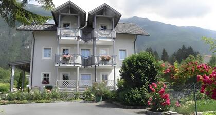 Apartment 'Isabelle Home' with Mountain View, Shared Garden and Wi-Fi