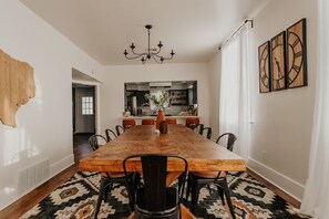 Dining - Homan Haven the Homiest Home in the Heart of Texas (Waco)