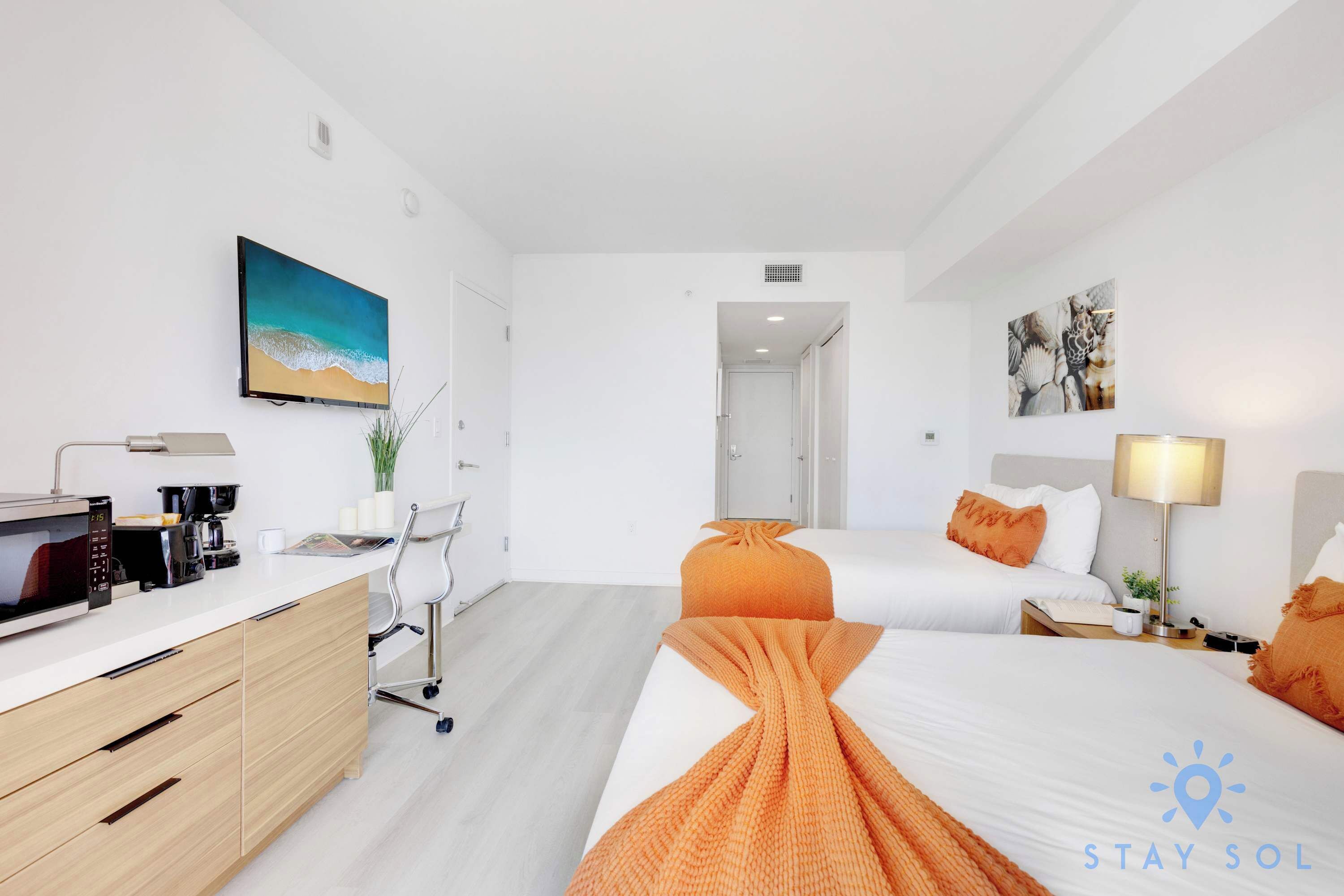 Amazing Apartment, Pool And Gym.-balcony View - Hallandale Beach, FL