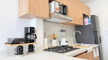 Apartment, 2 Bedrooms, Accessible, Balcony | Interior