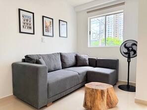 Apartamento, 2 habitaciones, accesible para personas con discapacidad, balcón | Zona de estar