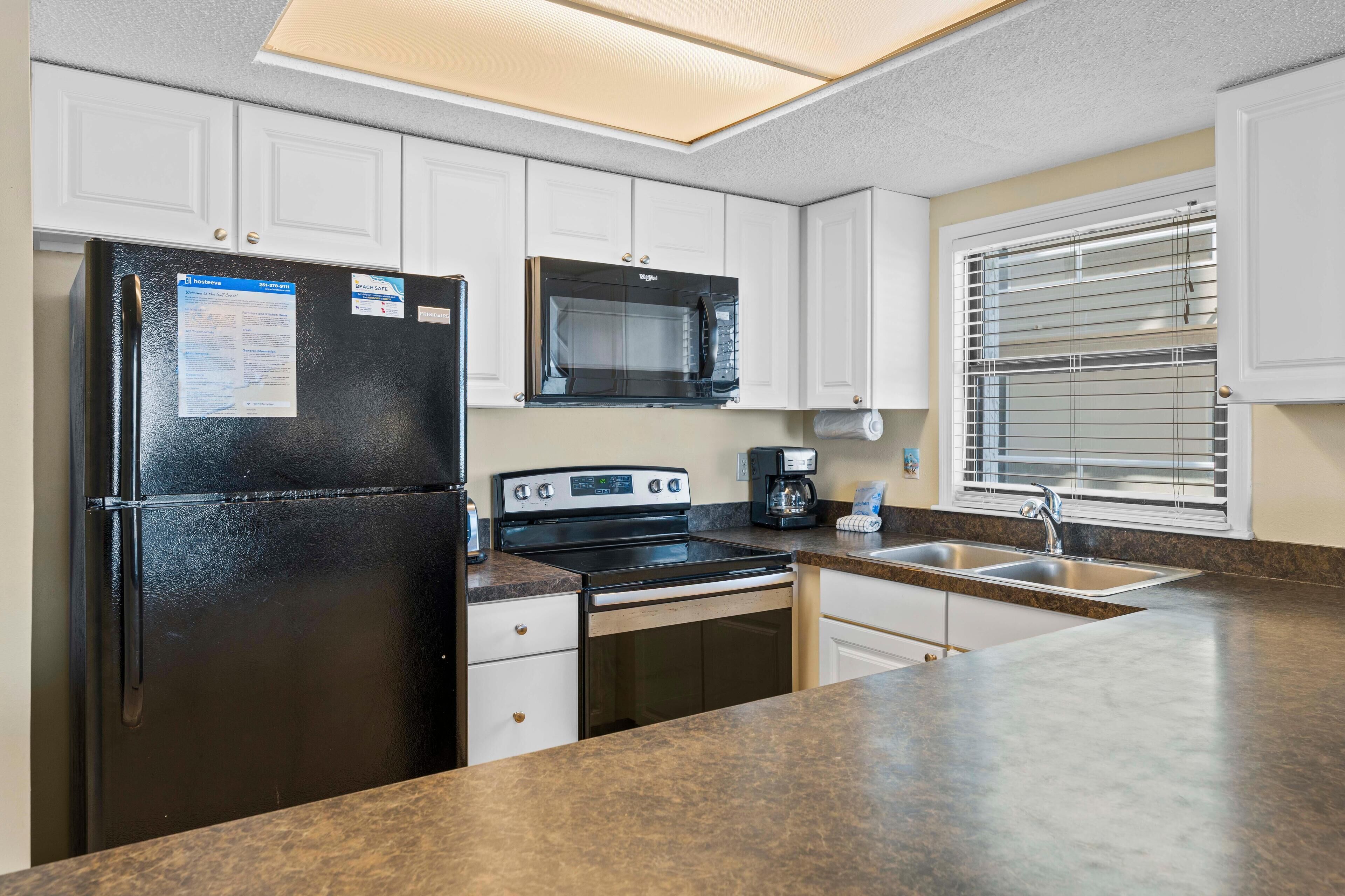 Condo, Multiple Beds (Sunswept 201) | Private kitchen