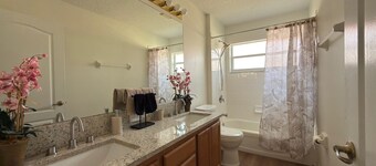 Lakeside Escape in Private Lake Community