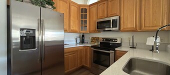 Lakeside Escape in Private Lake Community