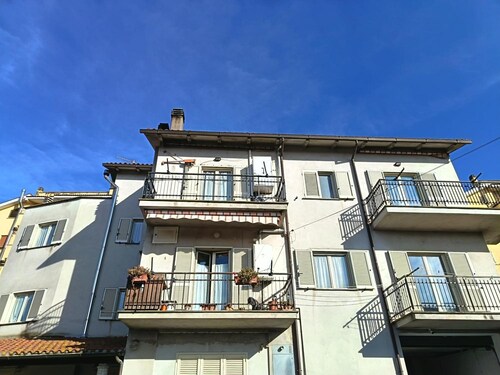 "Sara's Home Vetralla" Apartment with Balcony and Wi-Fi