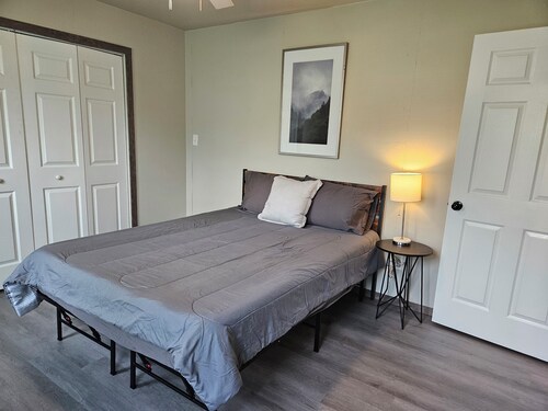 Enjoyable 1-bedroom apartment with AC for a relaxing stay