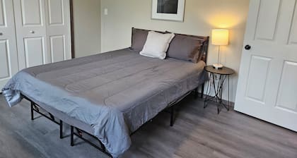 Enjoyable 1-bedroom apartment with AC for a relaxing stay