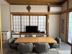 Family House, 4 Bedrooms, Non Smoking, City View - Daruma Home Takasaki HU2 (Takasaki)