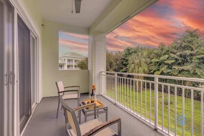 Terrace/patio - New in Miami! 1BR -Stylish Apartment (Doral)