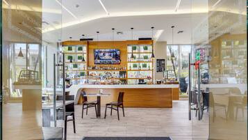 Bar (en el alojamiento)
