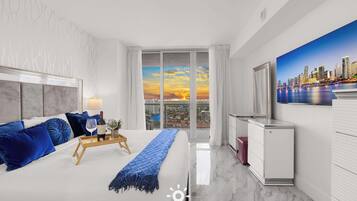 1 habitación, tabla de planchar con plancha, cuna de viaje y wifi