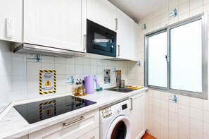 Private kitchen - 2. Room with private bathroom in the center (Sevilla)