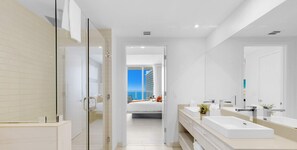 Shower, hair dryer, towels, shampoo - Amazing 2BR Apt w/Oceanfront Balcony | Hot Tub (Hollywood)