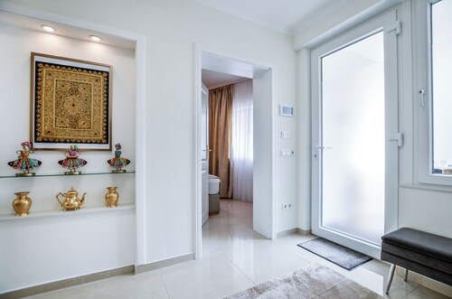 Stylisch & Schick, neue Wohnung, U-Bahn Haltestelle 2 Gehminuten