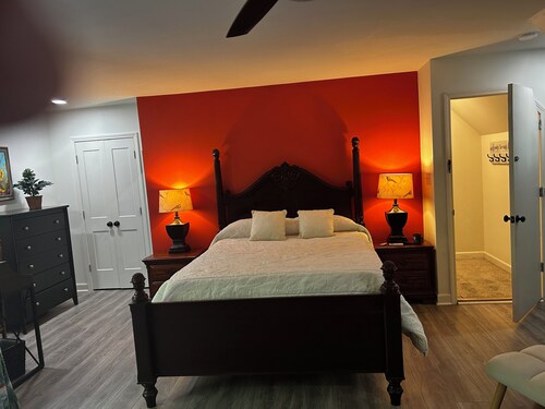 Cozy efficiency in serene Pewee Valley