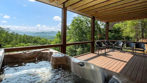 Unclassified image, 1 of 42, button - Yona Lodge - 4br Mountain Lodge, Hottub, Golf (Townsend)