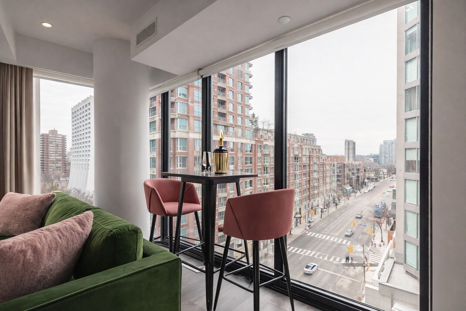 Apartment, City View | Living area