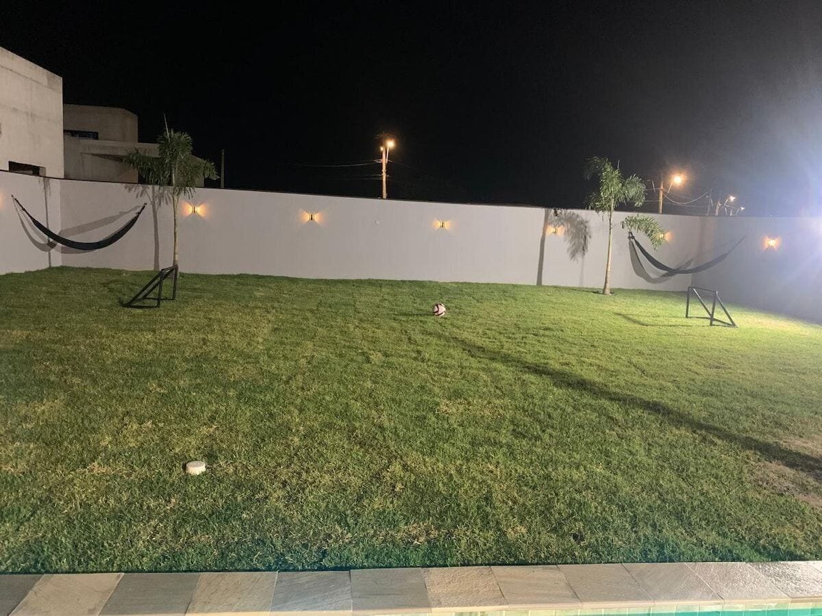 Casa, vista para a piscina | Área da propriedade