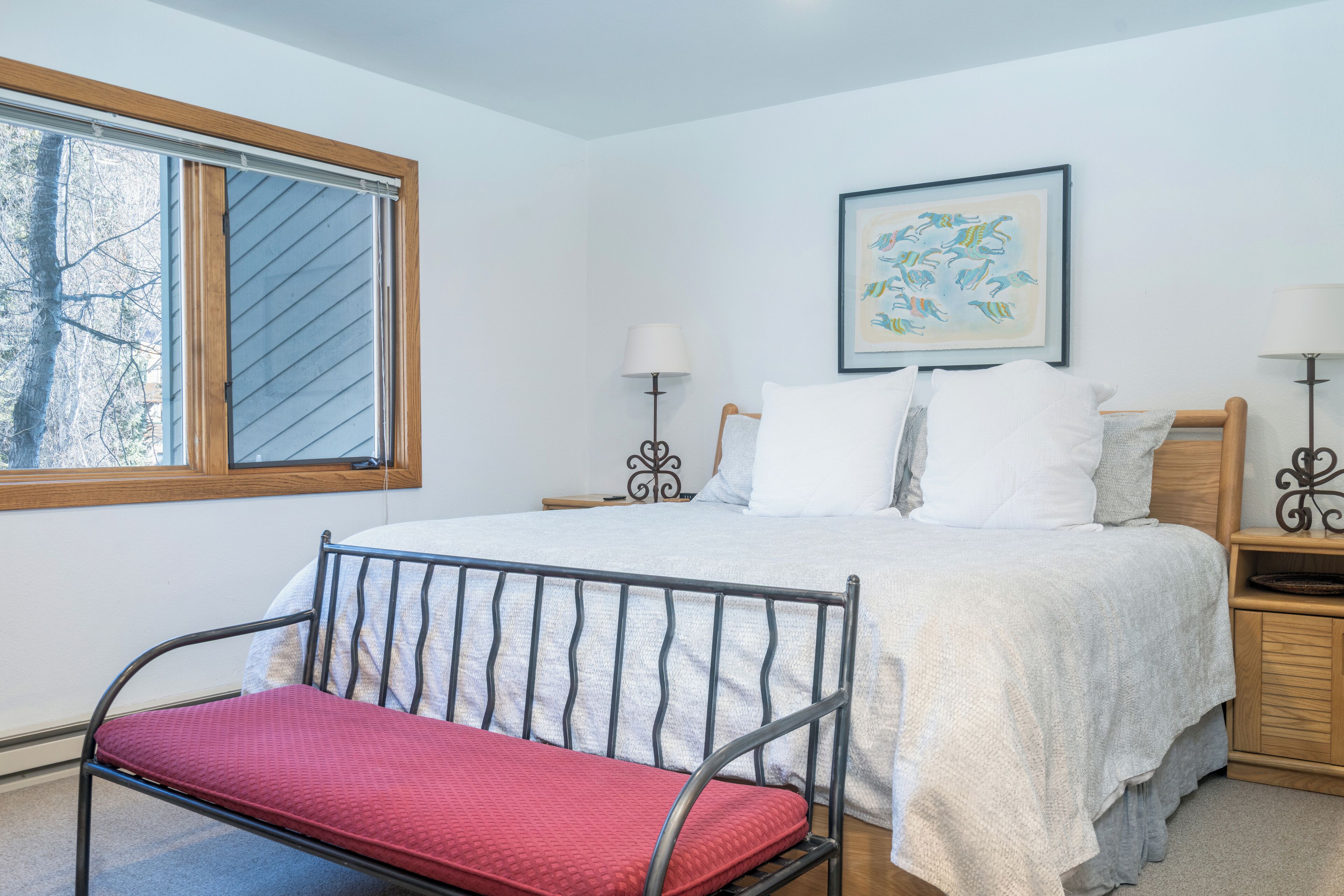 Spacious 2 Bedroom Condo Steps To Downtown - Ouray, CO