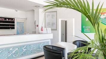 Mobile Home | Reception