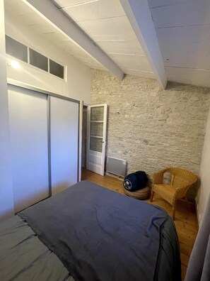Room - Vrbo Property (Dolus-d'Oléron)