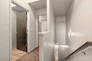 Interior - Cozy Getaway Near Eagle! (Garden City)