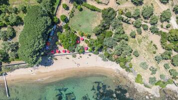 Spiaggia privata, sabbia bianca