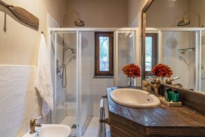 Condo, 2 Bedrooms | Bathroom - Agriresort Galenzana (Campo nell'Elba)