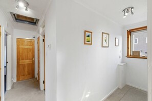 Interior - Harbour Views Montrose Stay (Montrose)