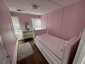 4 chambres, fer et planche à repasser, Wi-Fi
