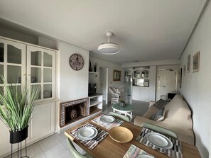 House - Ap2102 in Denia With 2 Bedrooms and 1 Bathrooms (Denia)