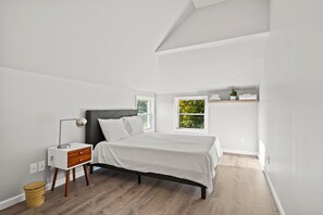 4 habitaciones, escritorio, tabla de planchar con plancha y wifi gratis