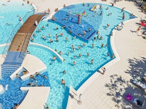 Outdoor pool - Mobile Home in the Adriano Family Camping Village (Ravenna)